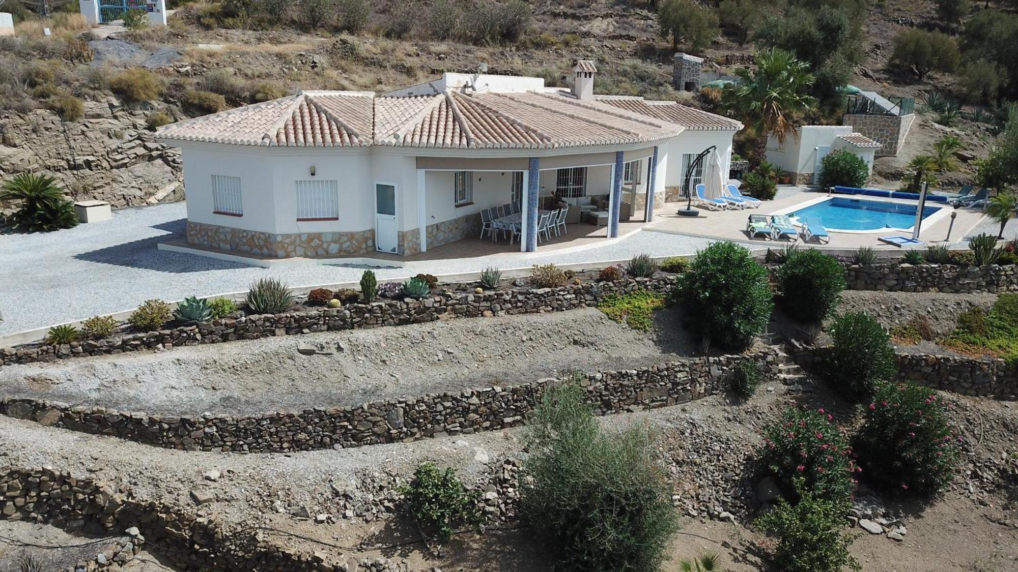 Villa Camakini With Heated Pool And Sea View Arenas  Eksteriør billede