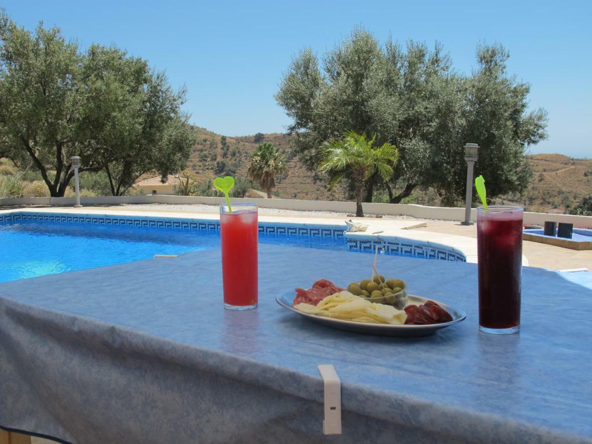 Villa Camakini With Heated Pool And Sea View Arenas  Eksteriør billede