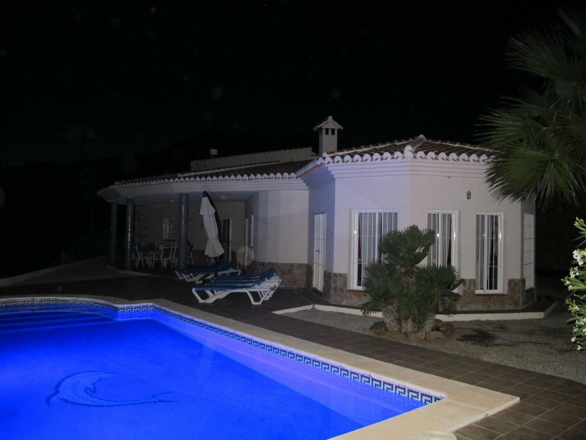 Villa Camakini With Heated Pool And Sea View Arenas  Eksteriør billede